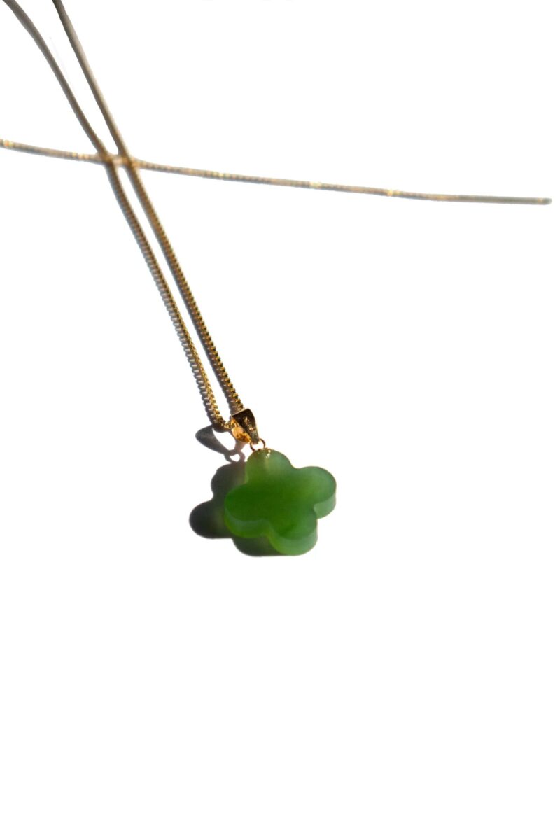 Clover — Green Jade Pendant Necklace - Image 3