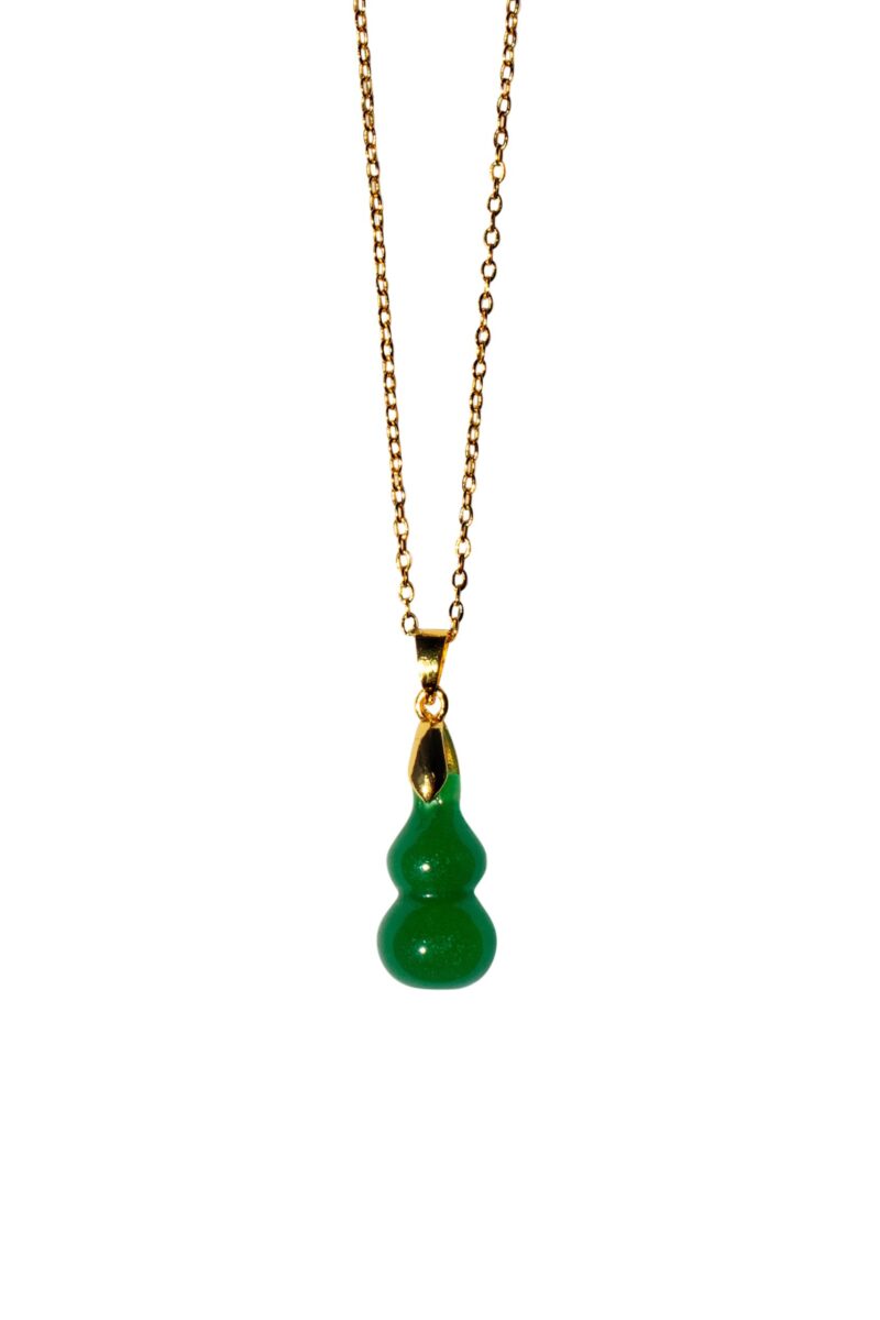 Hulu — Jade Stone Pendant Necklace - Image 3