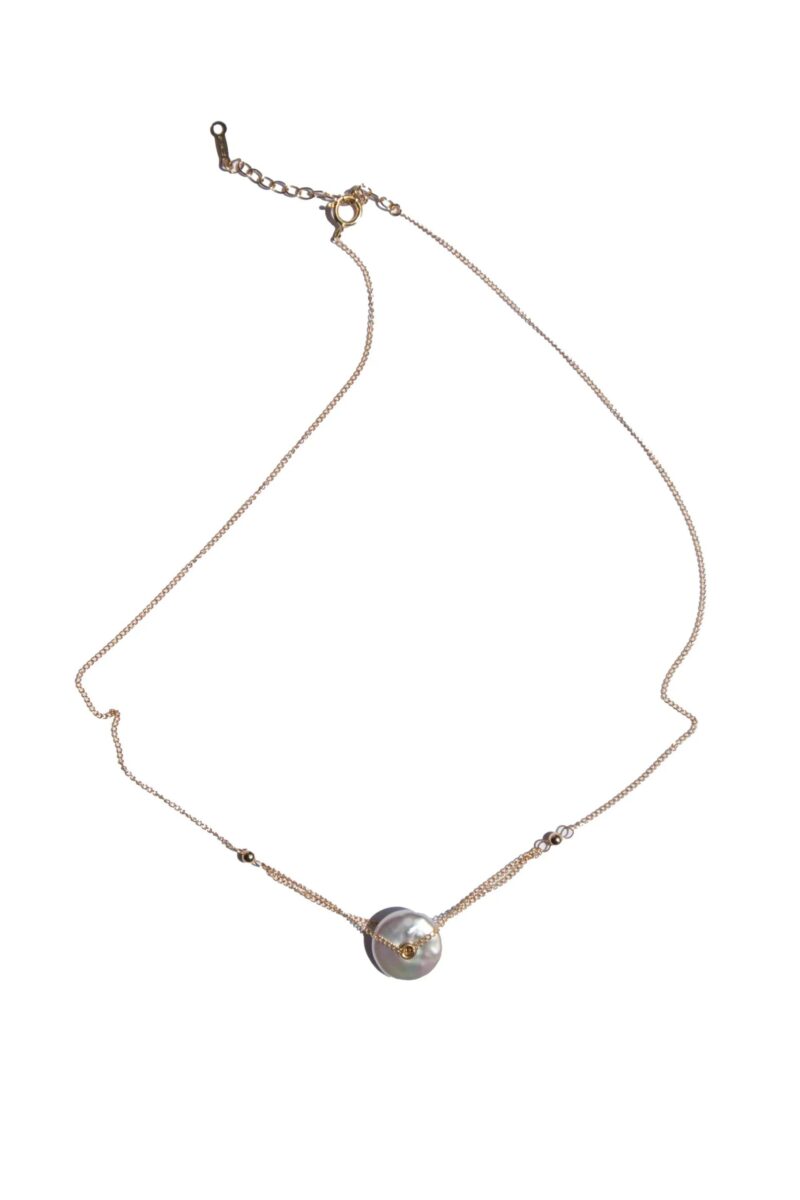 Mabel — Pendant Pearl Necklace - Image 4